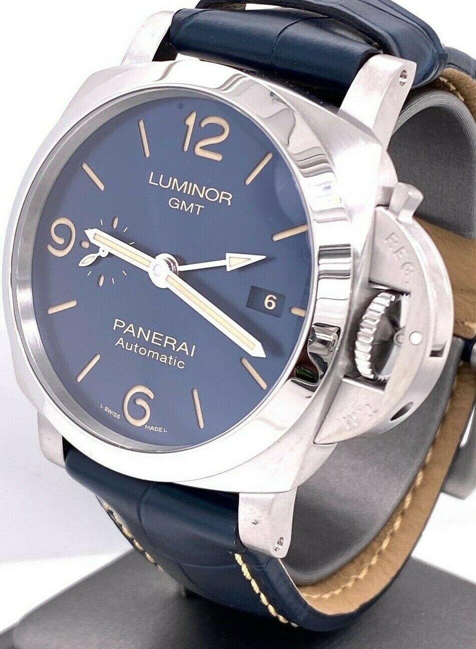 Luminor gmt hot sale panerai automatic