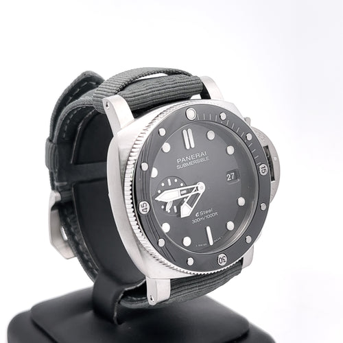 Panerai Submersible QuarantaQuattro Grigio Roccia 44mm Watch PAM01288