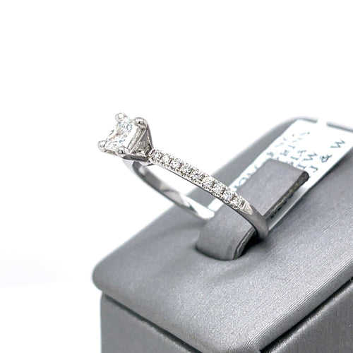 14K White Gold 1.00CT  Princess Cut Diamond Engagement ring, Size 7.5, 2.2g