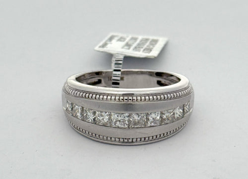 10k White Gold 2.00CT Princess Diamond Wedding Band 7.6g Size 10 S16551