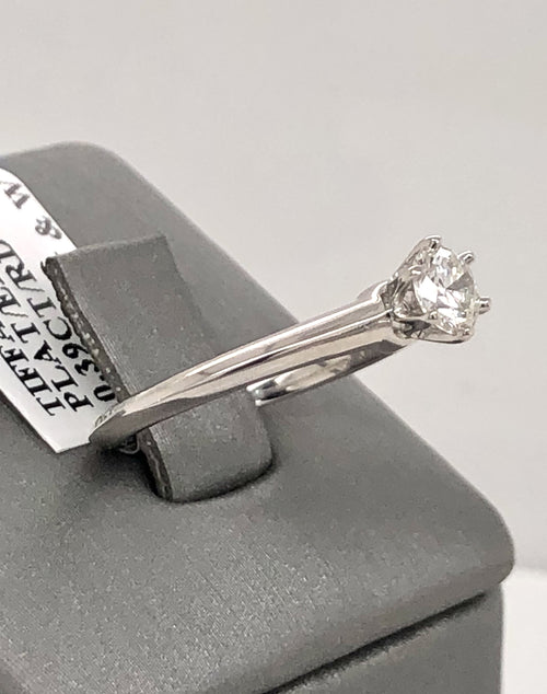 Tiffany & Co. Platinum 0.39 CT Diamond Engagement Ring H-Color, VS2-Clarity