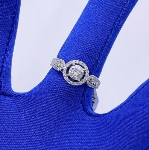 14k White Gold 1.25 CT Diamond Engagement Ring, 3.3gm, Size 7