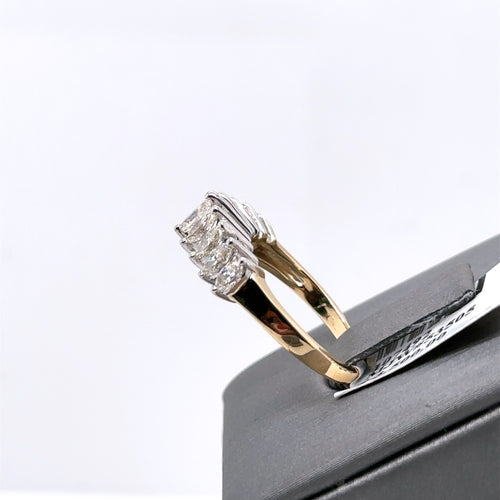 14k Two Tone Gold 1.00 CT Marquise Diamond Ladies Ring, 2.9gm, Size 5, S107492