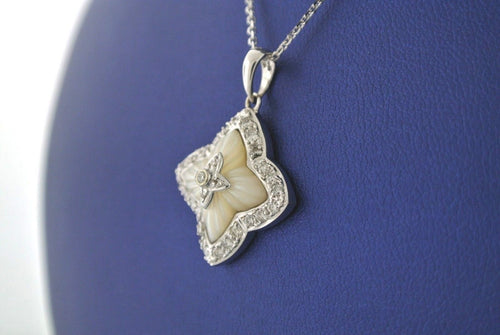 18k White Gold Mother of Pearl & 0.30 CT Diamond Pendant Necklace, 5.7gm,