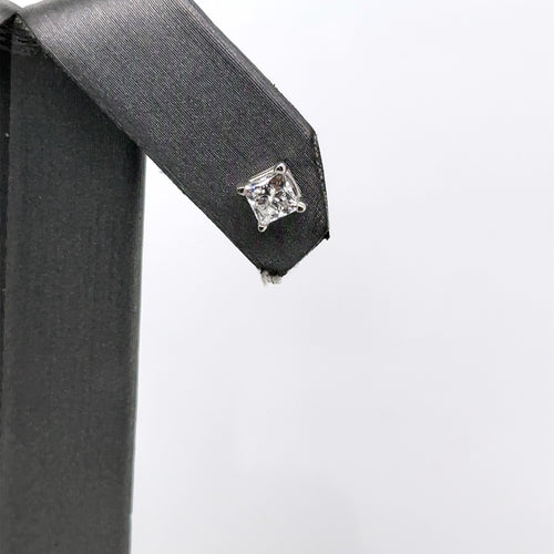 14k White Gold 0.85CT Princess Diamond Stud Earrings, S102412